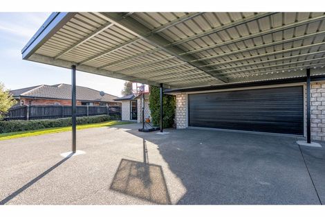 Photo of property in 42 Acacia Avenue, Rangiora, 7400