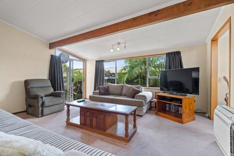 Photo of property in 1 Clarkson Crescent, Maunu, Whangarei, 0110