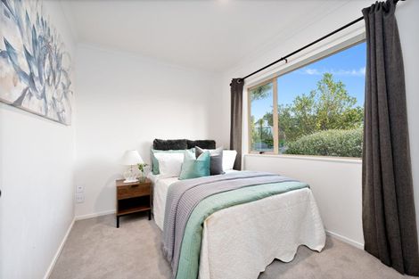 Photo of property in 36 Fleetwood Drive, Henderson, Auckland, 0612