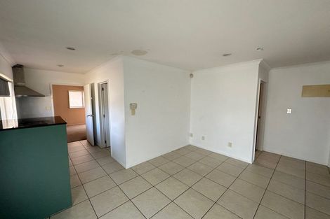 Photo of property in 122 Hugh Green Drive, Pinehill, Auckland, 0632