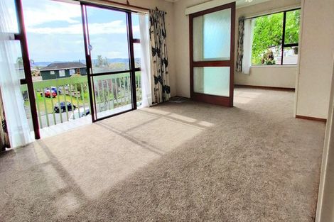 Photo of property in 41 Miltonia Avenue, Te Atatu South, Auckland, 0610