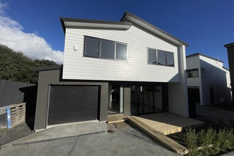 Photo of property in 26 Sandgate Avenue, Botany Downs, Auckland, 2010