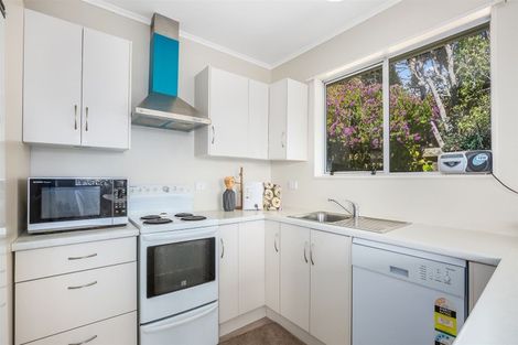 Photo of property in 37 Eskdale Road, Papakowhai, Porirua, 5024