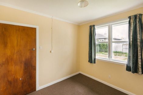Photo of property in 3 Oakley Street, Palmerston North, 4410