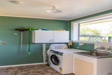 Photo of property in 50 Wylam Street, Waikaia, 9778