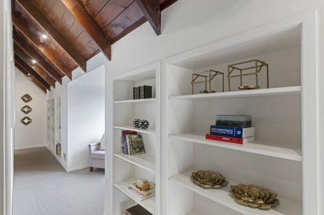 Photo of property in 7 Luana Way, Bucklands Beach, Auckland, 2014