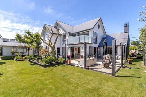 Photo of property in 201 West Belt, Rangiora, 7400