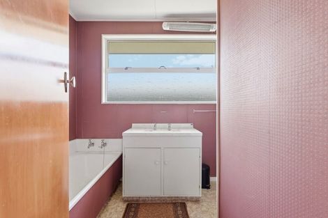 Photo of property in 23 Sedcole Street, Pahiatua, 4910