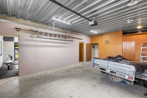 Photo of property in 132 Waikite Road, Welcome Bay, Tauranga, 3175