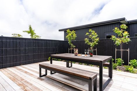 Photo of property in 37 William Gilbert Drive, Mangawhai, 0505