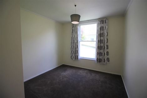 Photo of property in 125 Wellington Street, Picton, 7220