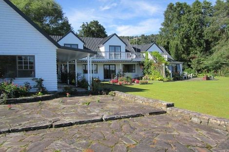 Photo of property in 61 Main Road, Harihari, 7884