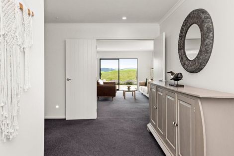 Photo of property in 21c Highlands Drive, Waipawa, 4277