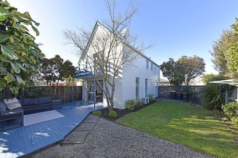 Photo of property in 1/143a Weston Road, St Albans, Christchurch, 8052
