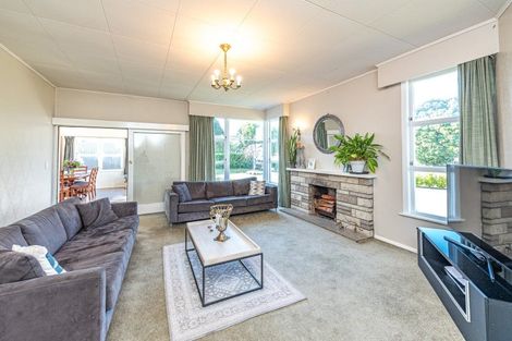 Photo of property in 1 Chester Street, Waverley, 4510