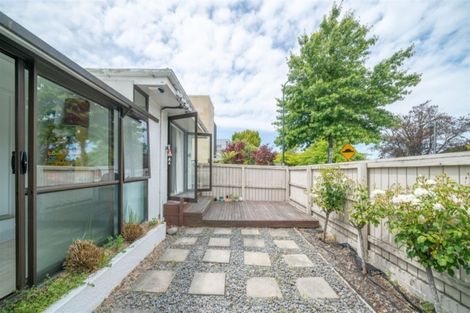 Photo of property in 1/111 Aikmans Road, Merivale, Christchurch, 8014