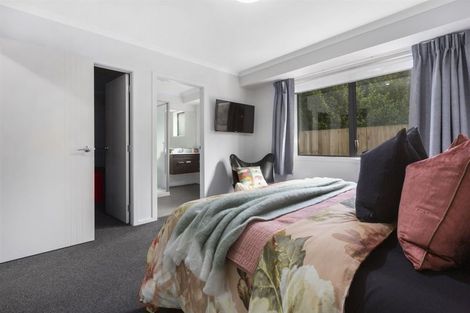 Photo of property in 8 Hull Place, Whitby, Porirua, 5024