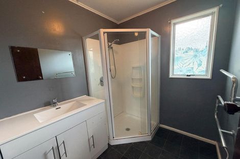 Photo of property in 2 Wyoming Grove, Totara Park, Upper Hutt, 5018