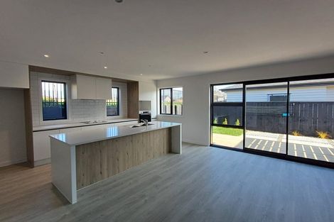 Photo of property in 15 Hicks Road, Wainui, 0992