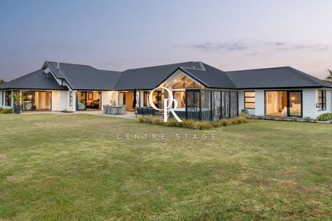 Photo of property in 18 Parlane Drive, Huapai, Kumeu, 0810