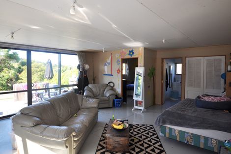 Photo of property in 7 Cumberland Street, Leigh, 0985