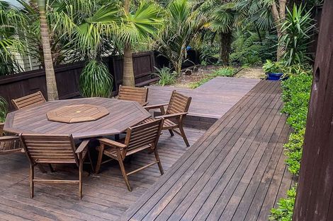 Photo of property in 19 Moore Street, Hillcrest, Auckland, 0627