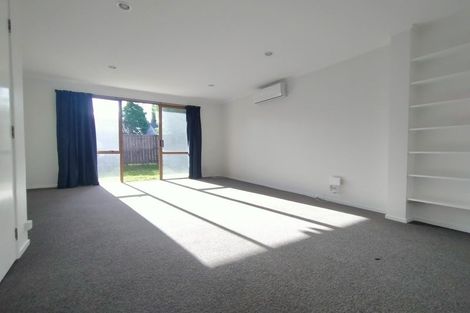 Photo of property in 12 Pohutukawa Place, Ellerslie, Auckland, 1051