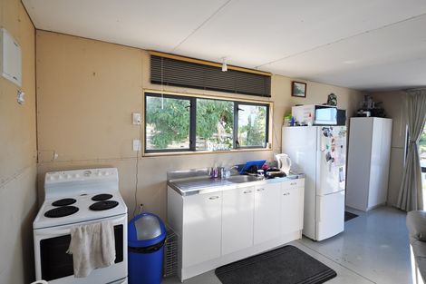 Photo of property in 7 Cumberland Street, Leigh, 0985