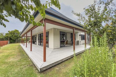 Photo of property in 10 Somners Way, Waipu, 0510