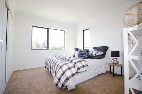 Photo of property in 252 Porchester Road, Takanini, 2112