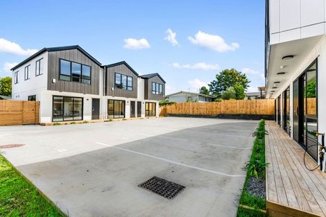 Photo of property in 3/42 Marvon Downs Avenue, Pakuranga Heights, Auckland, 2010