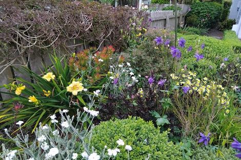 Photo of property in 21 Signal Street, Marton, 4710