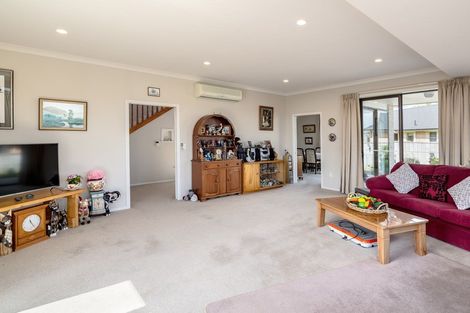 Photo of property in 19 Kauri Place, Pahiatua, 4910