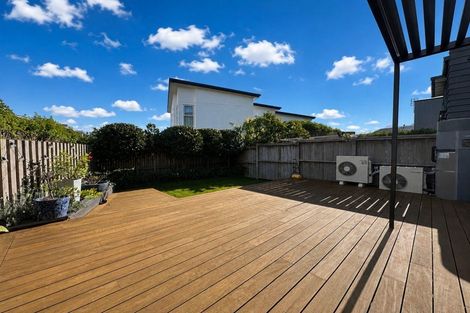 Photo of property in 11 Walter Merton Road, Hobsonville, Auckland, 0616