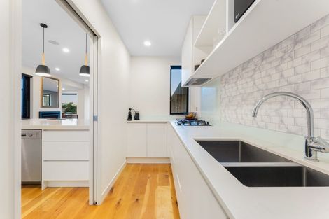 Photo of property in 9 Coastview Lane, Long Bay, Auckland, 0630