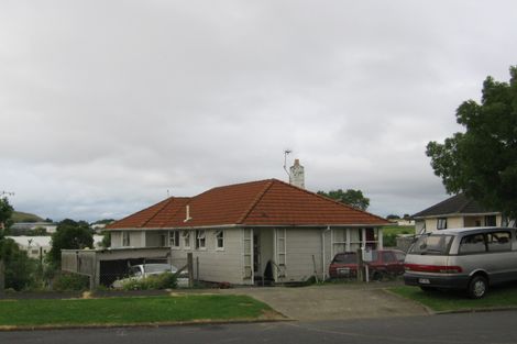Photo of property in 39 Eastview Road, Glen Innes, Auckland, 1072