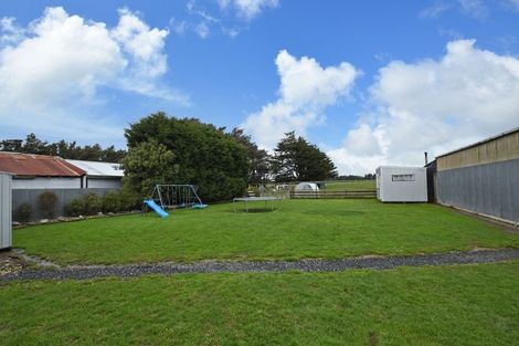Photo of property in 34 Bay View Road, Woodend, Invercargill, 9877