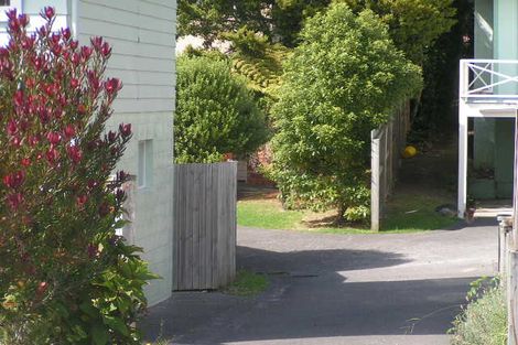 Photo of property in 2/16 Bond Crescent, Forrest Hill, Auckland, 0620