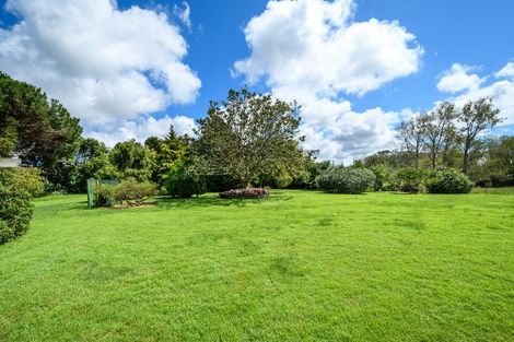 Photo of property in 30 Mahana Road, Waimauku, 0881