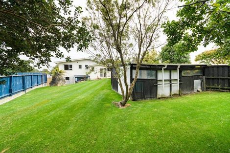 Photo of property in 34 Pinedale Parade, Milson, Palmerston North, 4414