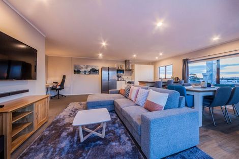 Photo of property in 12/11 Jack Conway Avenue, Manukau, Auckland, 2104