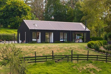 Photo of property in 685 Inland Road, Helensville, 0875