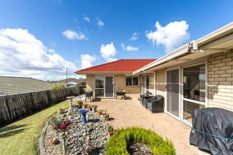 Photo of property in 4 Sandhurst Rise, Henderson, Auckland, 0612