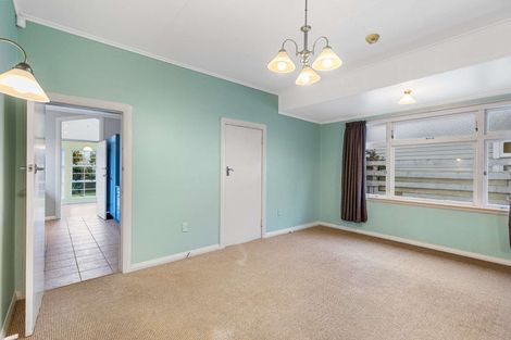 Photo of property in 4 Godwin Crescent, College Estate, Whanganui, 4500