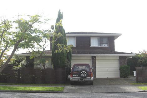 Photo of property in 25 Waddington Drive, Naenae, Lower Hutt, 5011
