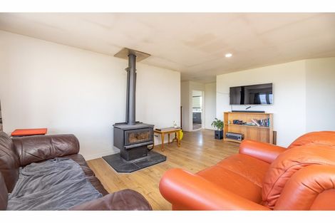 Photo of property in 157 Reserve Road, Balcairn, Amberley, 7481