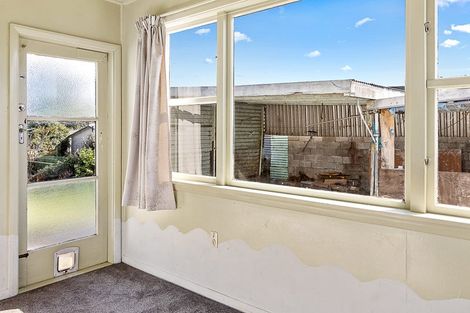 Photo of property in 18 Holdaway Street, Riversdale, Blenheim, 7201