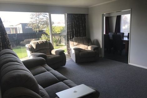 Photo of property in 4 Acacia Street, Kelvin Grove, Palmerston North, 4414