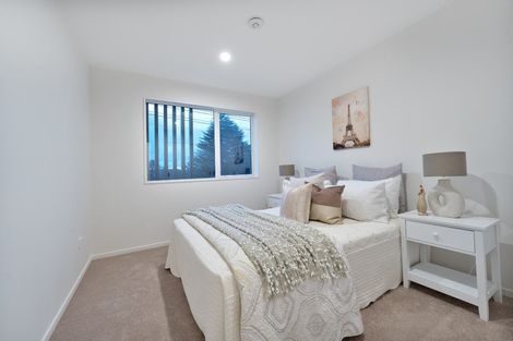 Photo of property in 80b Matipo Road, Te Atatu Peninsula, Auckland, 0610