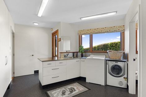 Photo of property in 123 Glenstrae Road, Redcliffs, Christchurch, 8081